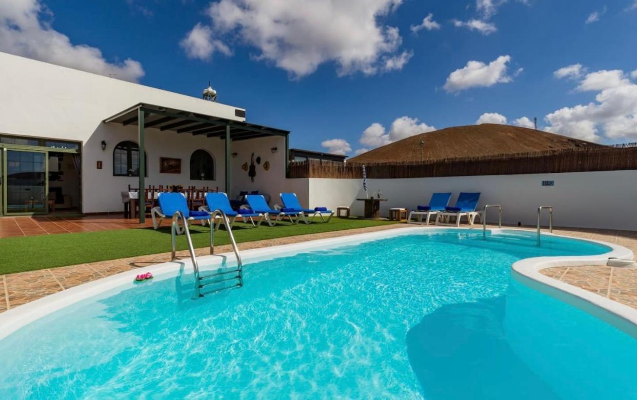 Pico Partido Villa Heated Pool Tinguaton ภายนอก รูปภาพ